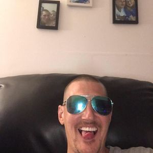 Meet your Posher, Joey joey